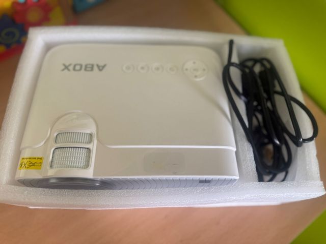 Proyector LCD inalámbrico ABOX GC357