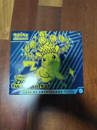 Caja ETB Pokémon Chispas Fulgurantes