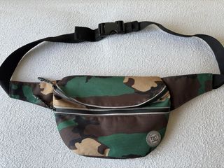 Riñonera VANS camuflaje
