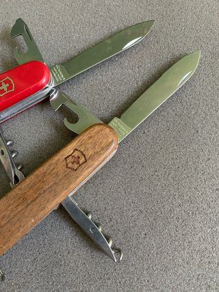 2 Canivetes Victorinox: Climber e Spartan
