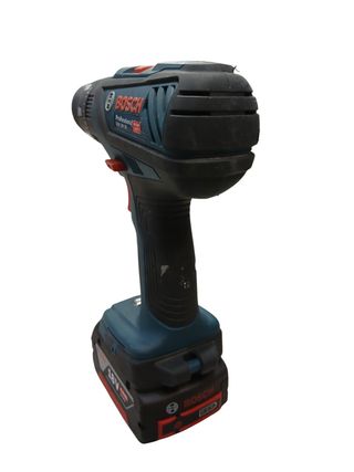 TALADRO BOSH GSB 18V-28 CON BATERIA Y CARGADOR