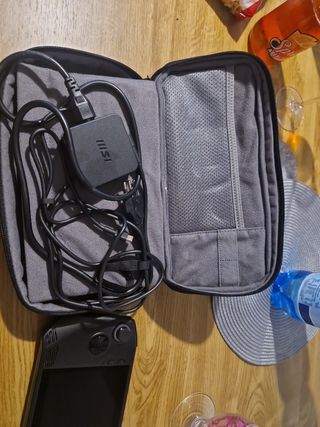 MSI Claw PC portatile 
Prezzo trattabile 