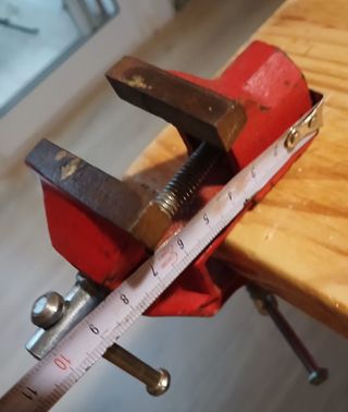Mini tornillo banco rojo
