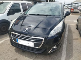 Peugeot 5008 2016