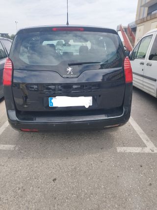 Peugeot 5008 2016