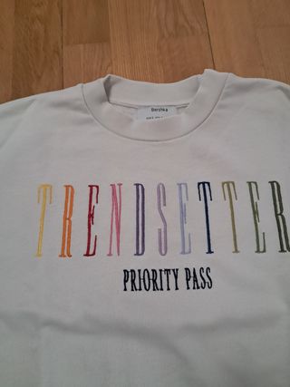 Sudadera Bershka blanca talla S