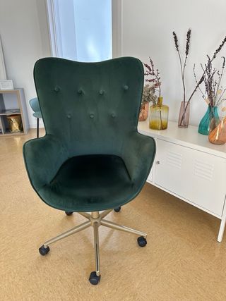 Butaca terciopelo verde oficina