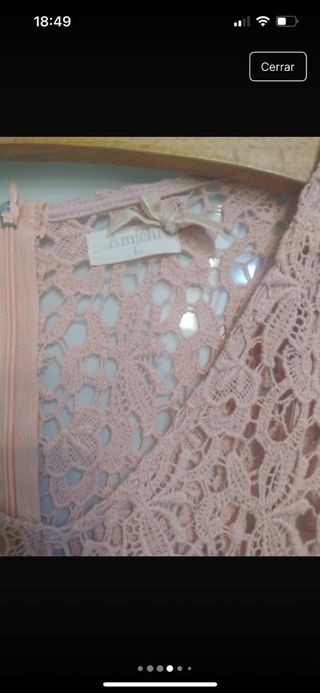 Vestido invitada Amichi encaje rosa.