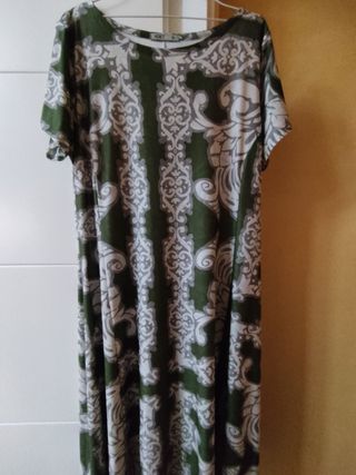 Vestido ADET estampado talla XL