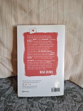 Algo tan sencillo como tuitear te quiero (Serie...