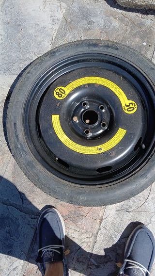 Rueda repuesto Audi A3 + herramientas