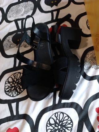 Sandalias plataforma negras