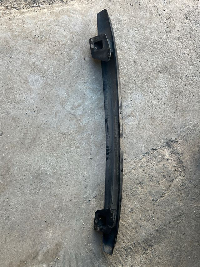 Traviesa trasera Seat León MK1