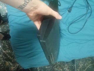 PS3 (PlayStation 3) negra con mando 