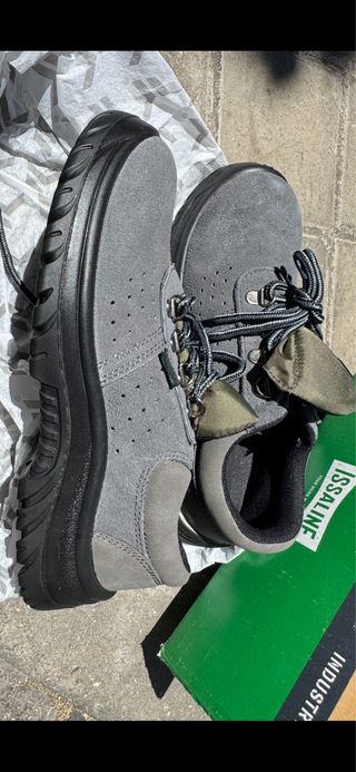 Zapatos seguridad ISS-LINE grises , talla 40