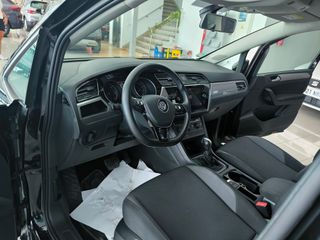 VOLKSWAGEN Touran Business Navi 1.6 TDI 85kW 115CV DSG