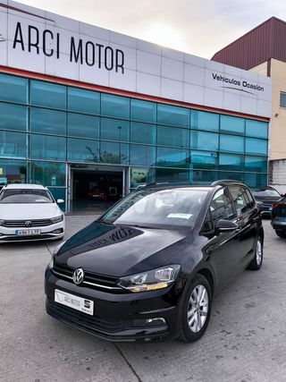 VOLKSWAGEN Touran Business Navi 1.6 TDI 85kW 115CV DSG
