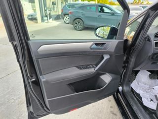 VOLKSWAGEN Touran Business Navi 1.6 TDI 85kW 115CV DSG