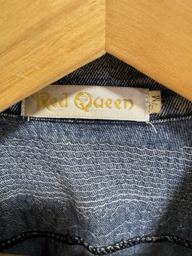 Chaleco vaquero Red Queen