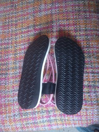 Chanclas Bimba y Lola - Rosa y Blanco