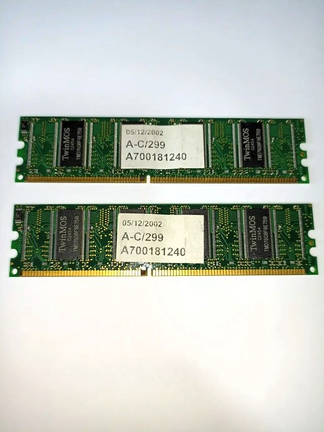 RAM DDR PC2100 256MB - TwinMOS y Crucial