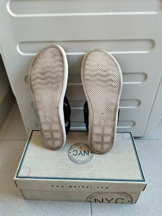 Sandalias tiras anchas