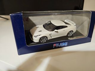 Nissan GT-R R35 1/43 - Fujimi