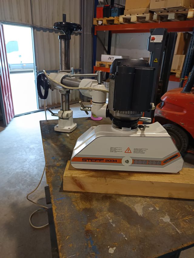 Alimentador automático madera Maggi