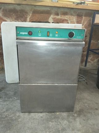 Lavavajillas industrial Aspes LAB700C