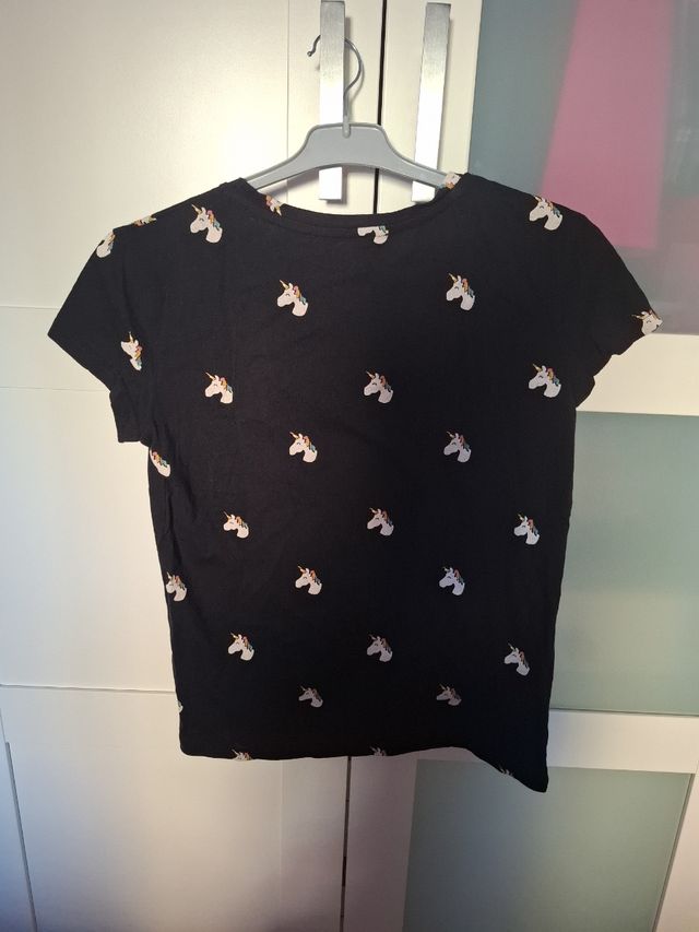 Camiseta negra PULL&BEAR - Talla S