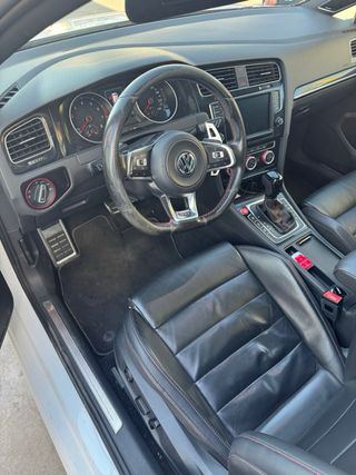 Volkswagen Golf GTI performance