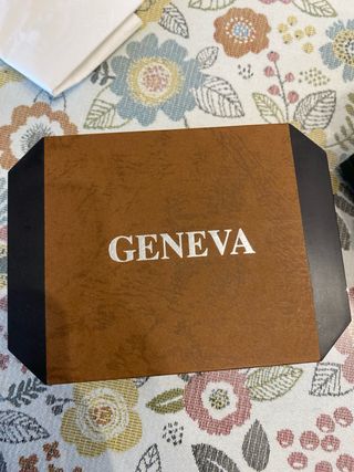 Relojes GENEVA dorados y plateados