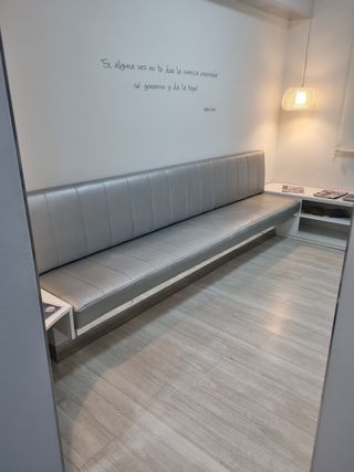 Sillón espera - Piel sintética gris