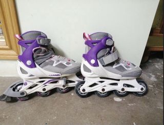Patines en línea niña. usados pero bien conservado