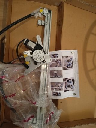 Elevalunas Renault Máster Delantero Derecho