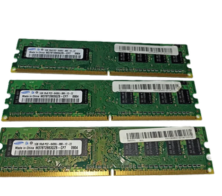 3x RAM Samsung 1GB DDR2 M378T2863QZS-CE7