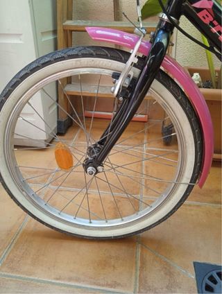 Bicicleta niña. 20" pulgadas decatlón de 69 años