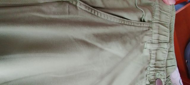 Pantalón cargo verde mujer