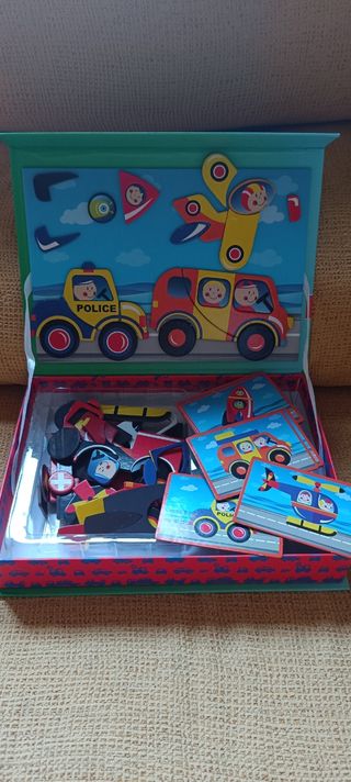 Puzzle magnético infantil Playtive - 80 piezas.