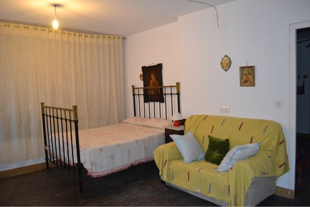 Finca rústica - Casa, piscina y barbacoa