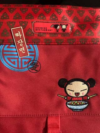 Bandolera Pucca roja