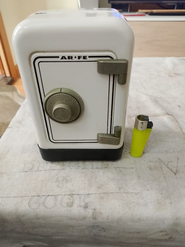 Hucha Arfe: alcancía vintage