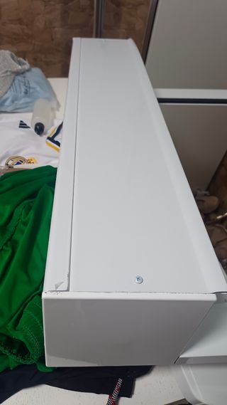 Persiana aluminio nueva sin montar.
