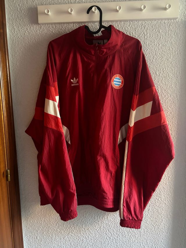 Chaqueta Adidas Bayern de Múnich talla XL