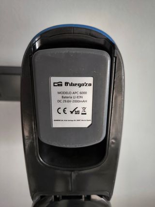 Aspiradora de mano inalámbrica