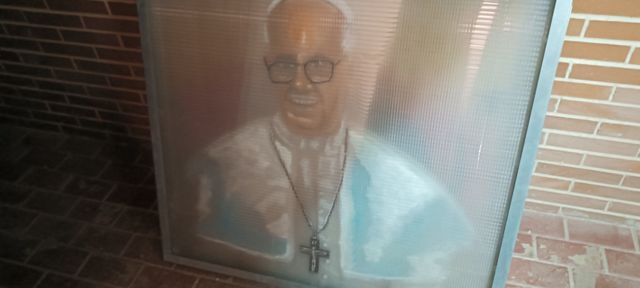 Cuadro Moderno papa transparente