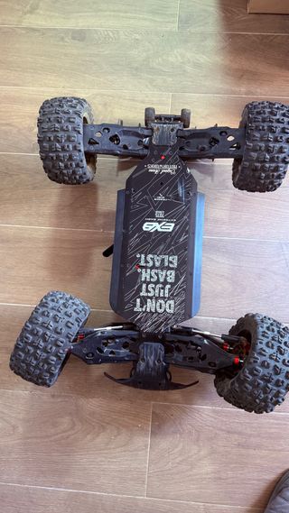 COCHE RC ARRMA KRATON 4X4 8S BLX ESCALA 1/5