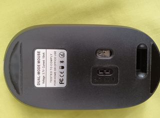 Ratón inalámbrico negro