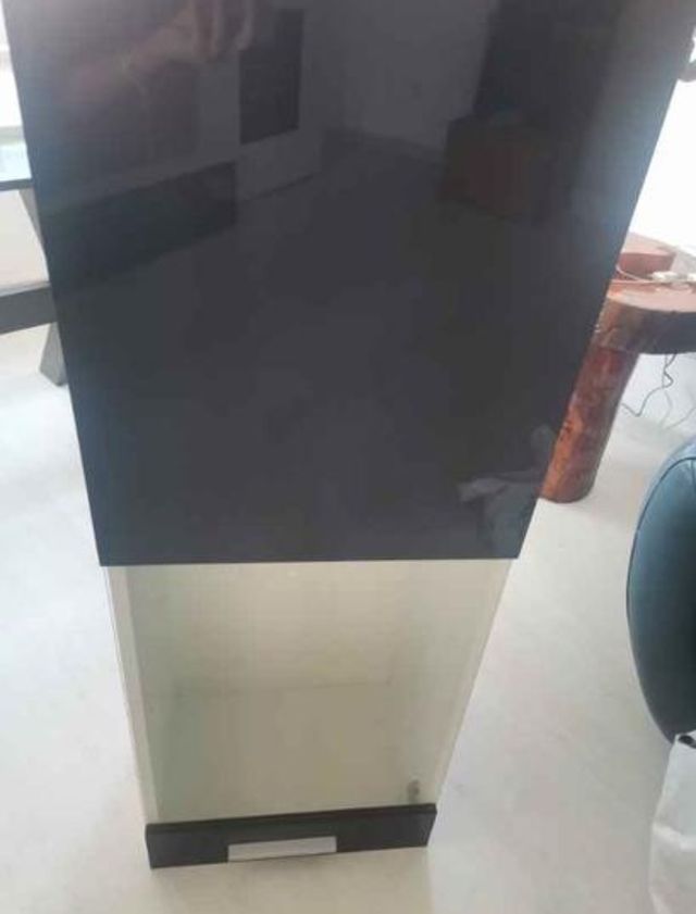 Estantería cristal negra - transparente