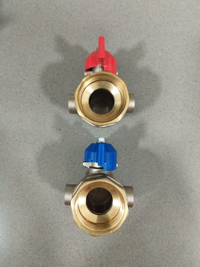 2 Válvulas de bola PN40